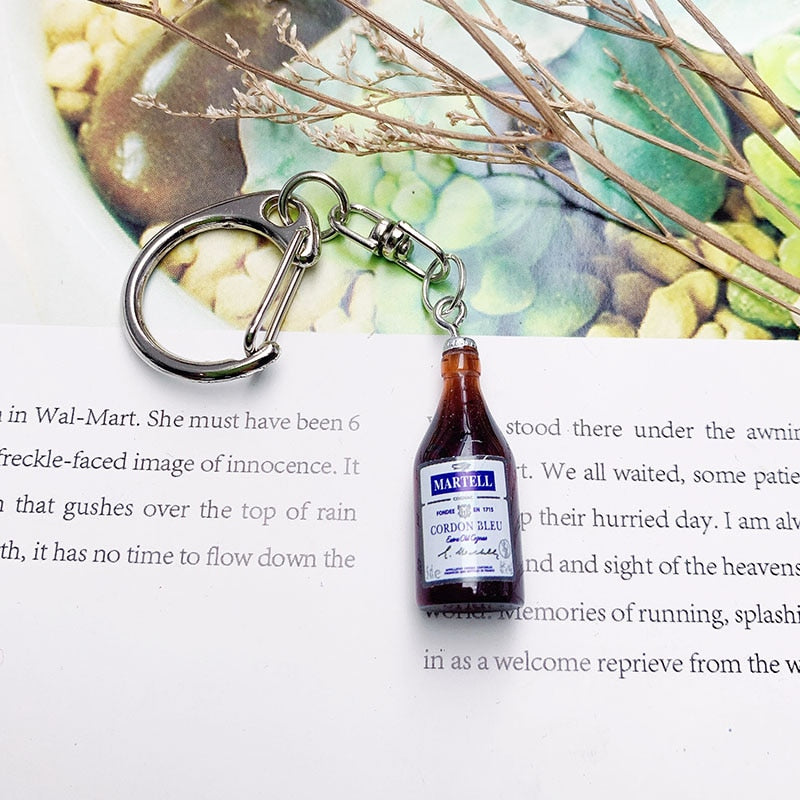 Wine Bottle Keychain Resin Simulation Mini Beer Cocktail Men Women Boyfriend Key Chain Alcohol Lovers Father's Day Gift - Charlie Dolly