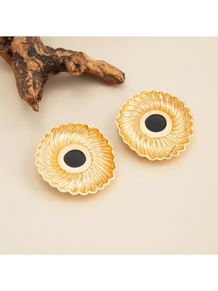 New Trendy Geometric Big Spiral Stud Earrings Women Boho Inlaid Resin Acrylic Beads Earrings Vacation Jewelry Accessories