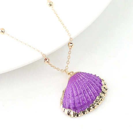 Conch Shell Boho Pendant Necklace
