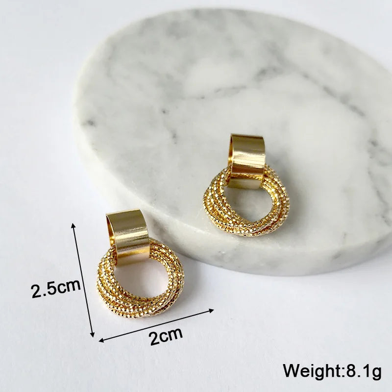 New Exaggerated Twist Metal Dangle Earrings for Women Gold Color Punk Fashion Female Hanging Earrings Boho Geometry Ear Jewelry