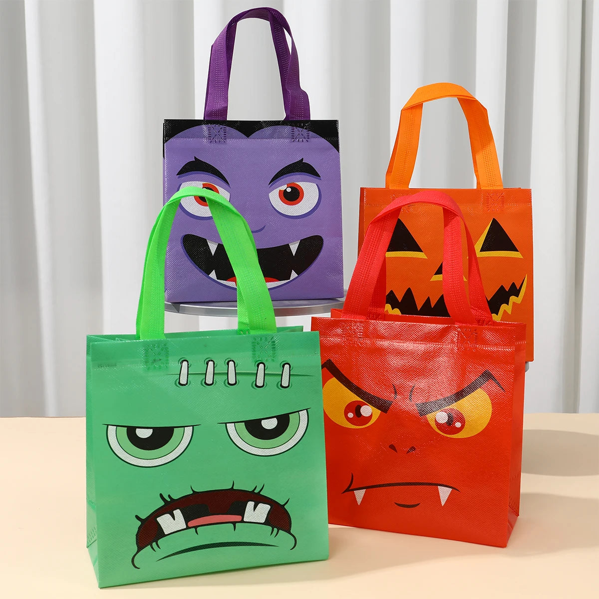 Halloween non-woven bag Halloween Party Decor For Home 2024 Trick or Treat for Kid Toys Favor Halloween Party Supplies Favor - Charlie Dolly