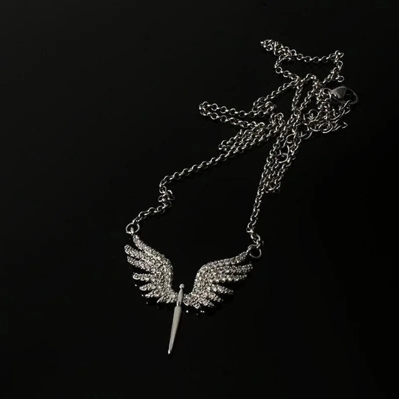 New Creativity Angel Wings Unique Design Pendant Necklace Classic Accessories All-match Personality Clavicle Chain Charm Jewerly