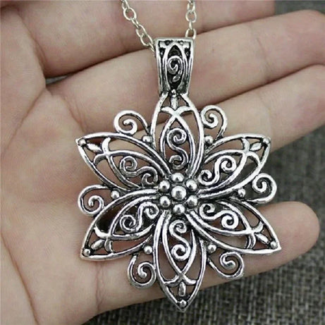 Retro Hollow Lotus Court Flower Sweater Chain Necklace, Vintage Palace Talisman