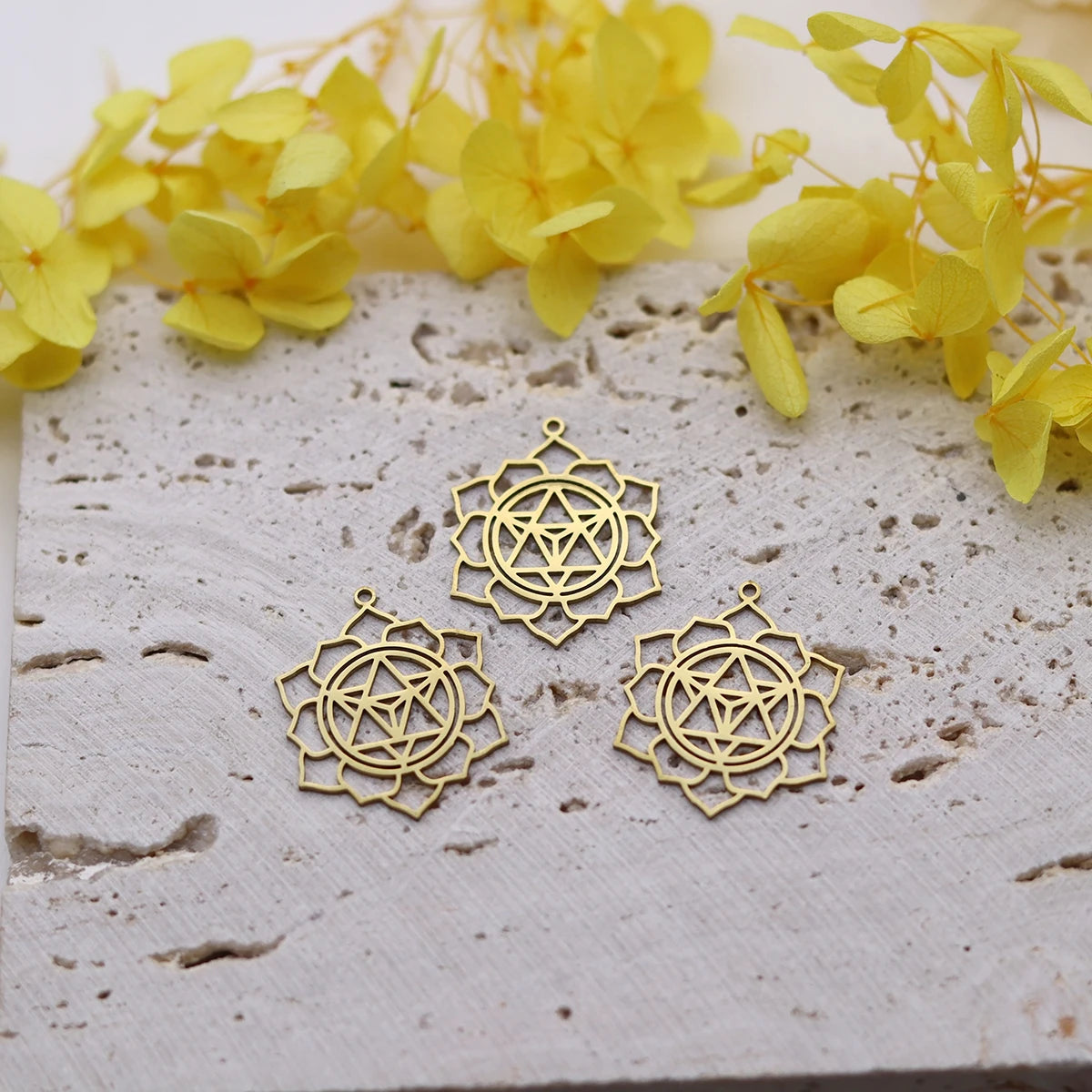 3PCS DIY Amulet Lotus Flower Yogo Buddha Stainless Steel Pendant Charm For Jewelry Making Necklace Religion Crescent diy Supplie