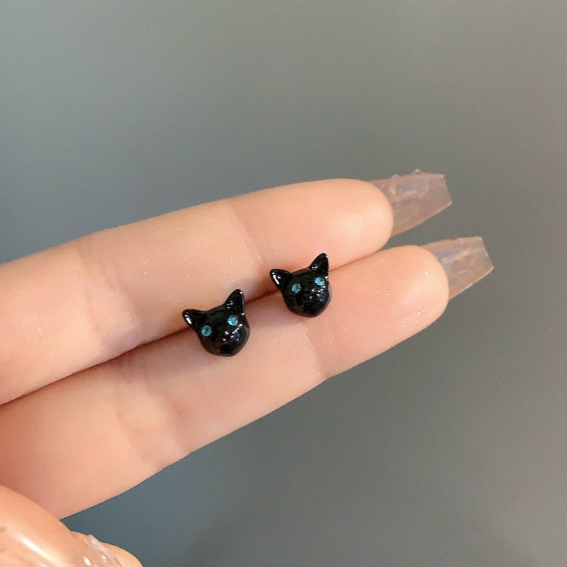 Cute Black Cat Stud Earrings for Women 