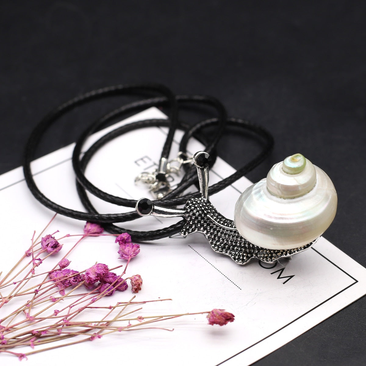1PCS Vintage Exquisite Snail Pendant Natural Shell Conch DIY Jewelry Leather Rope Necklace Accessories Gift Wholesale - Charlie Dolly