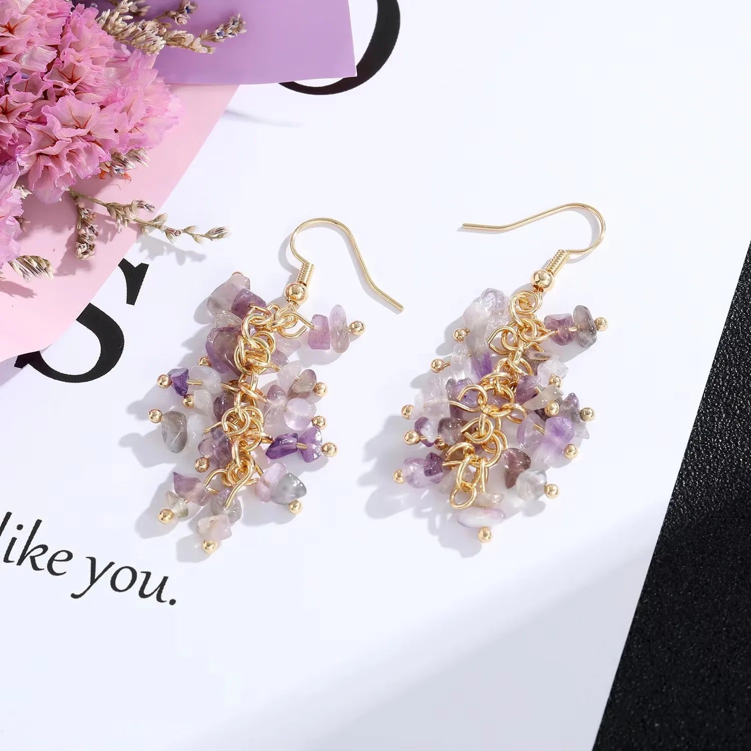 Natural Stone Crystal Grape Tassel Earrings Raw Gemstone Amethyst Lapis Lazuli Tiger's Eye Rose Quartz Chakra Crystal Earring
