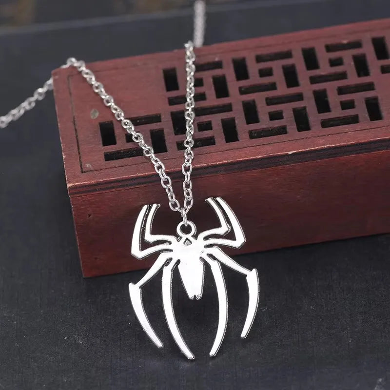 1Pc Retro Spider Necklace Punk Gothic Insect Pendant Keychain Trendy Charm DIY Jewelry Halloween Birthday Party Gift 2024 - Charlie Dolly