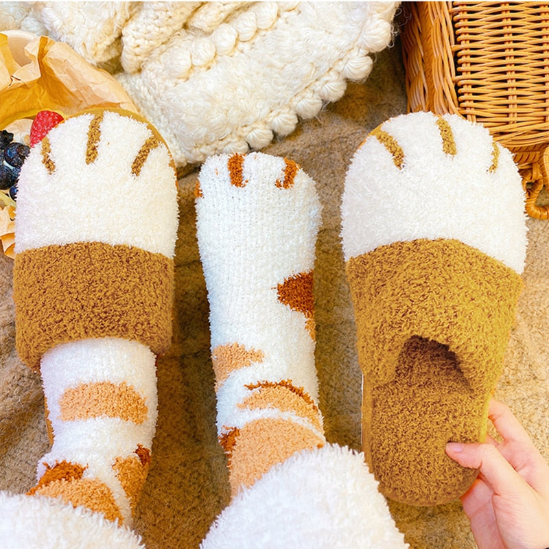 [Free Sock] Super Cute Cat Paw Women Fur Slipers Winter House Bedroom Keep Warm Plush Shoes Non-slip Indoor Women Furry Slippers - Charlie Dolly