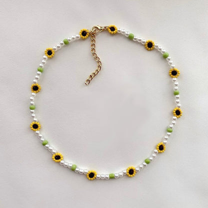 Dvacaman Boho Handmade Sunflower Beaded Necklace For Women Fashion White Imitation Pearl Choker Necklace INS Jewelry Accessories