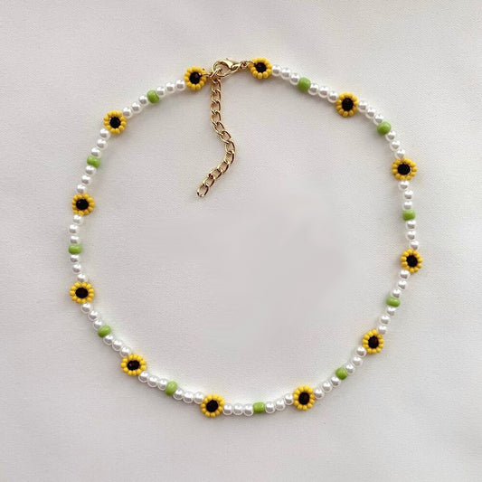 Dvacaman Boho Handmade Sunflower Beaded Necklace For Women Fashion White Imitation Pearl Choker Necklace INS Jewelry Accessories - Charlie Dolly